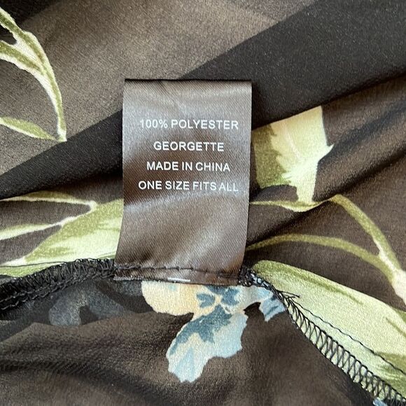 *Helena Quinn* NWT The Zoe Report One Sz Navy Floral Sheer Open Front Kimono - Picture 7 of 9